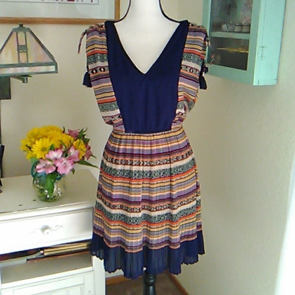 Double Zero Knife Pleated Dress